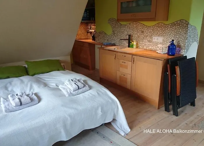 Hale Aloha Semesterbostad Felde